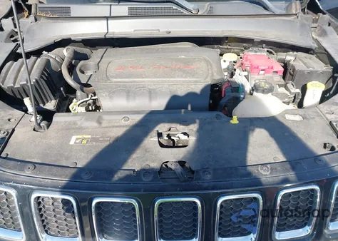 2019 Jeep Compass Sport Fwd из США, поврежденный, VIN 3C4NJCAB2KT614672